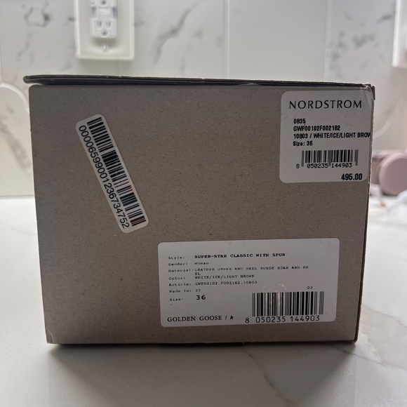 Golden Goose Sneakers - Picture 3 of 4